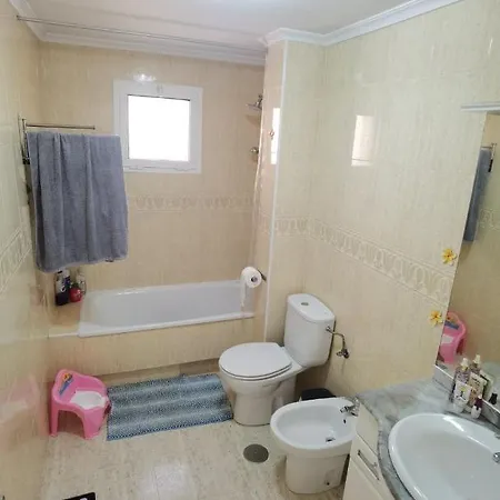 Z Duzym Tarasem Na Pieknym Osiedlu Apartment